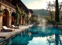 Coppia che si rilassa in una piscina termale toscana